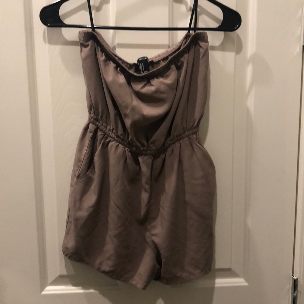 Forever 21 Small strapless romper with pockets